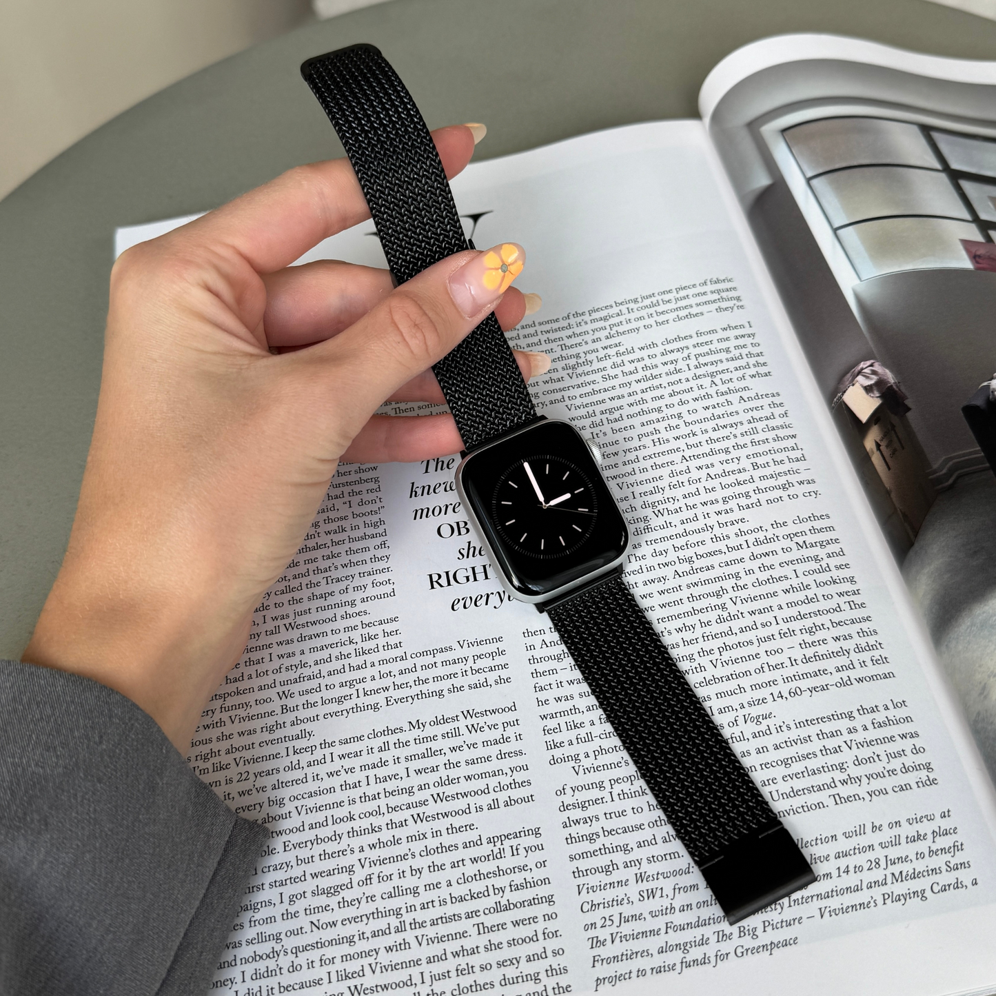 Apple Watch Band, iWatch loop strap 45mm 44mm 42mm 41mm 40mm 38mm, Luxury Women Metal Bracelet, Apple Watch 10 loop armband gift