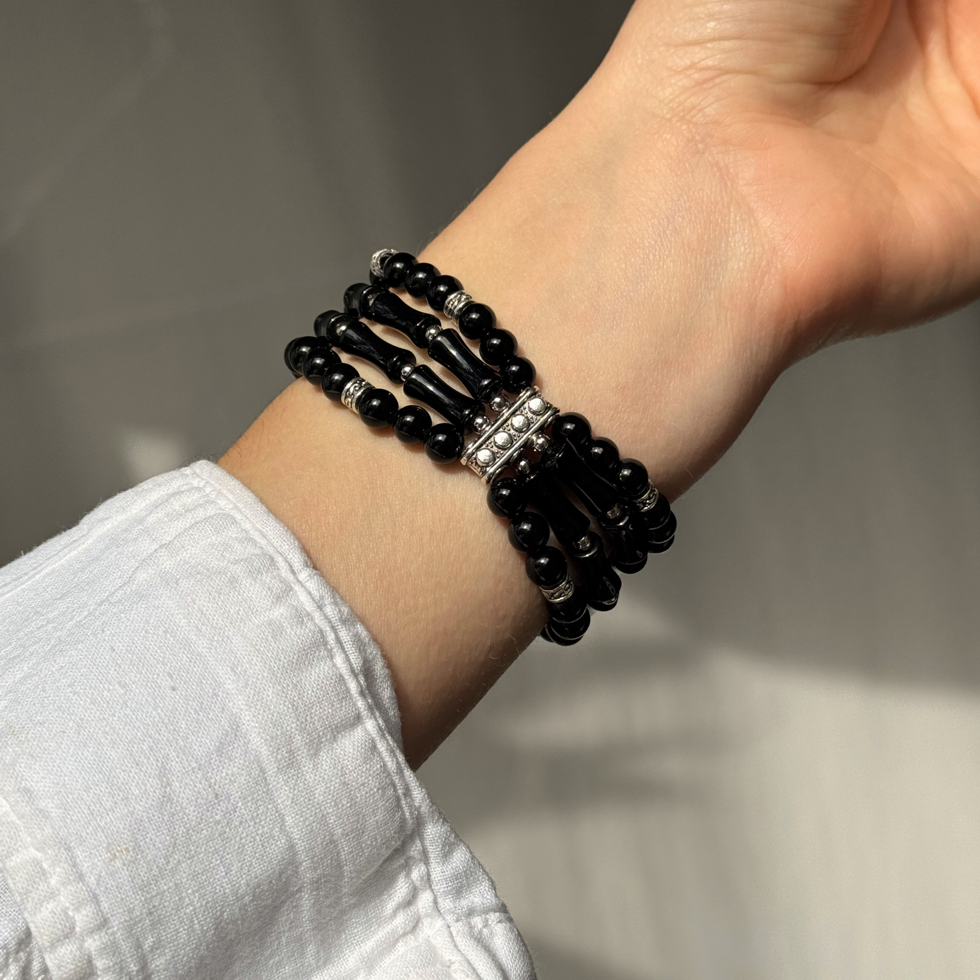 Women’s boho Apple Watch bracelet – stylish handmade beaded agate strap