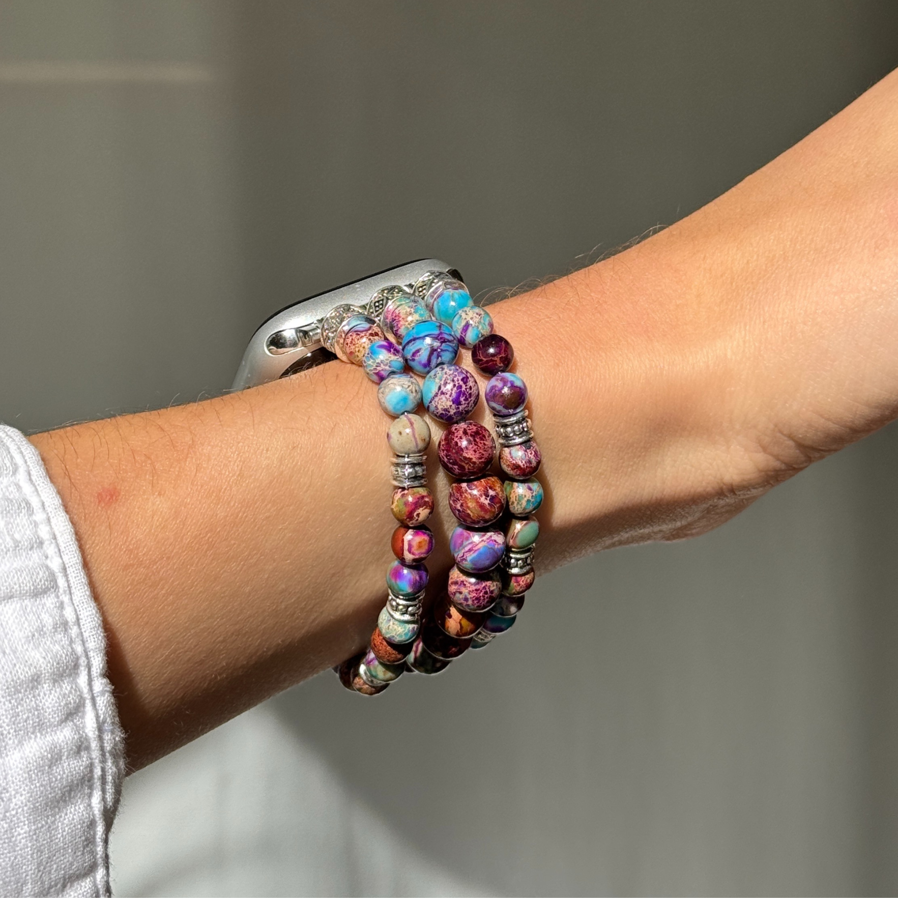 Beaded Apple Watch bracelet in boho style – handmade agate stone strap for women
