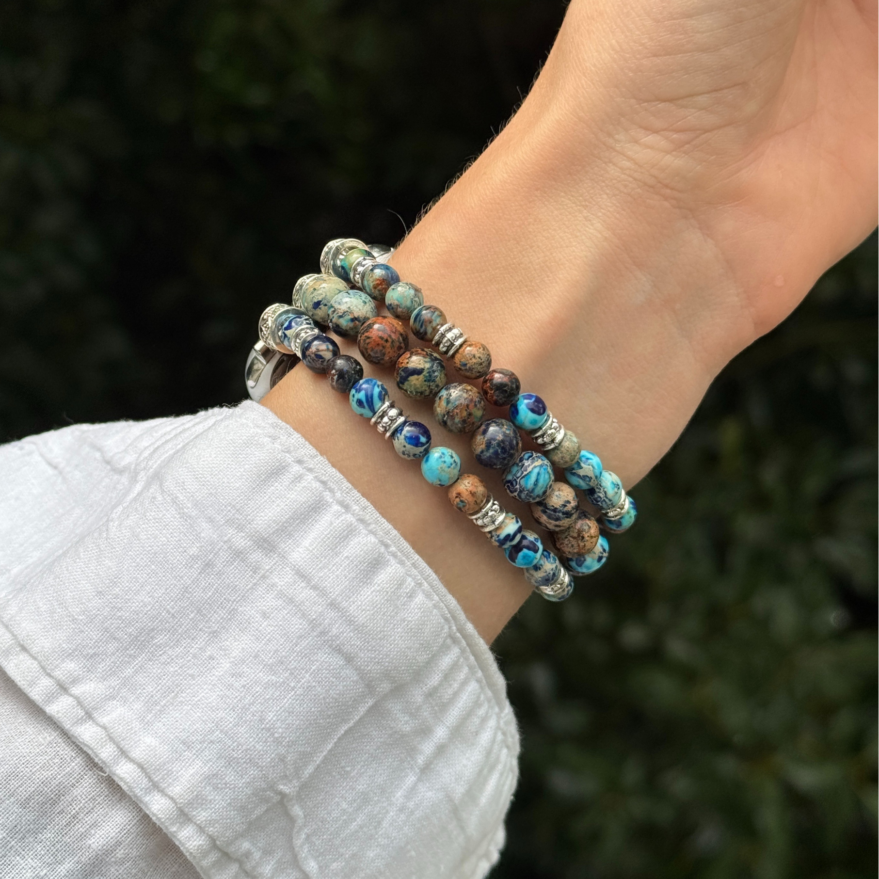 Handmade boho beaded Apple Watch band with natural agate stones and alloy accents