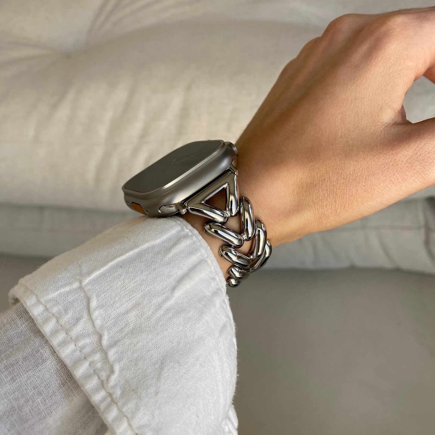 BellaFit Apple Watch Band