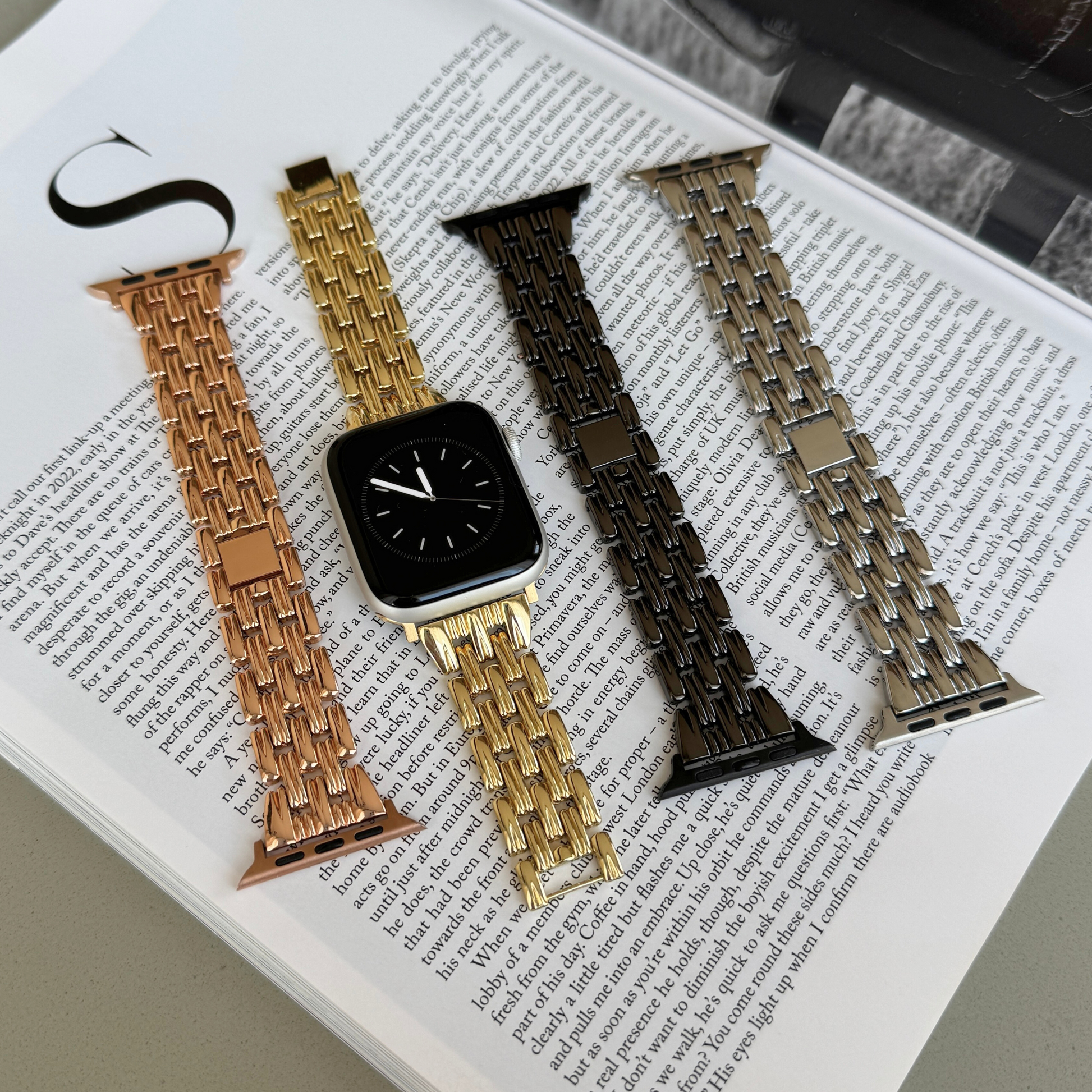 Feminine stainless steel Apple Watch band with a smooth interior and sleek, fashion-forward design. Available in gold, rose gold, silver, and black. Elevates every outfit. Compatible with Apple Watch Series 1-10, SE, and Ultra