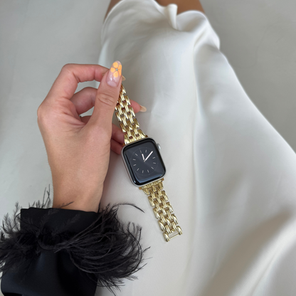 Feminine stainless steel Apple Watch band with a smooth interior and sleek, fashion-forward design. Available in gold, rose gold, silver, and black. Elevates every outfit. Compatible with Apple Watch Series 1-10, SE, and Ultra