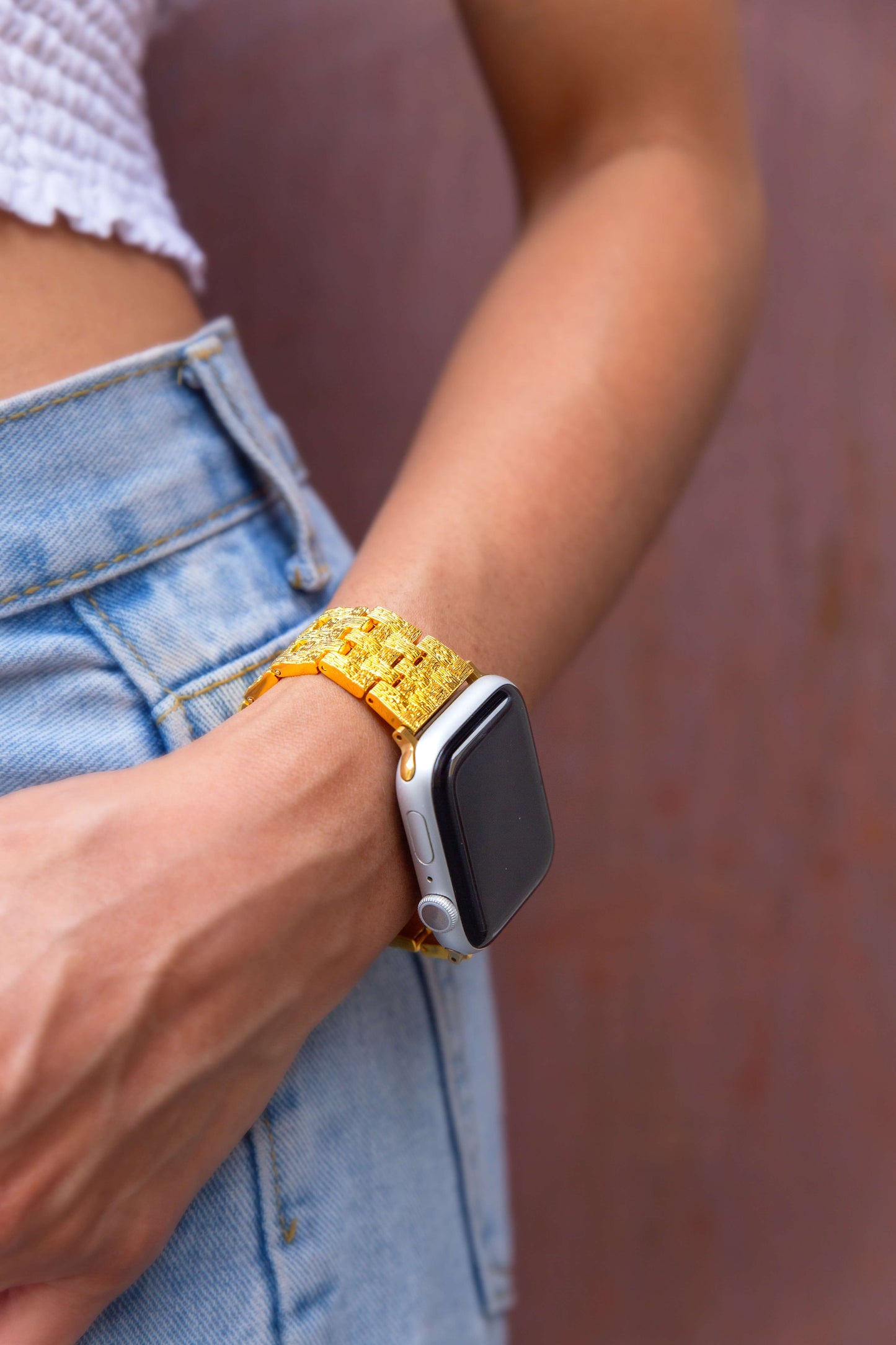 Vintage-inspired stainless steel Apple Watch band with an intricate baroque pattern. Features a mix of brushed matte and polished shine for a luxurious look. Compatible with Apple Watch Series 1-10, SE, and Ultra.
